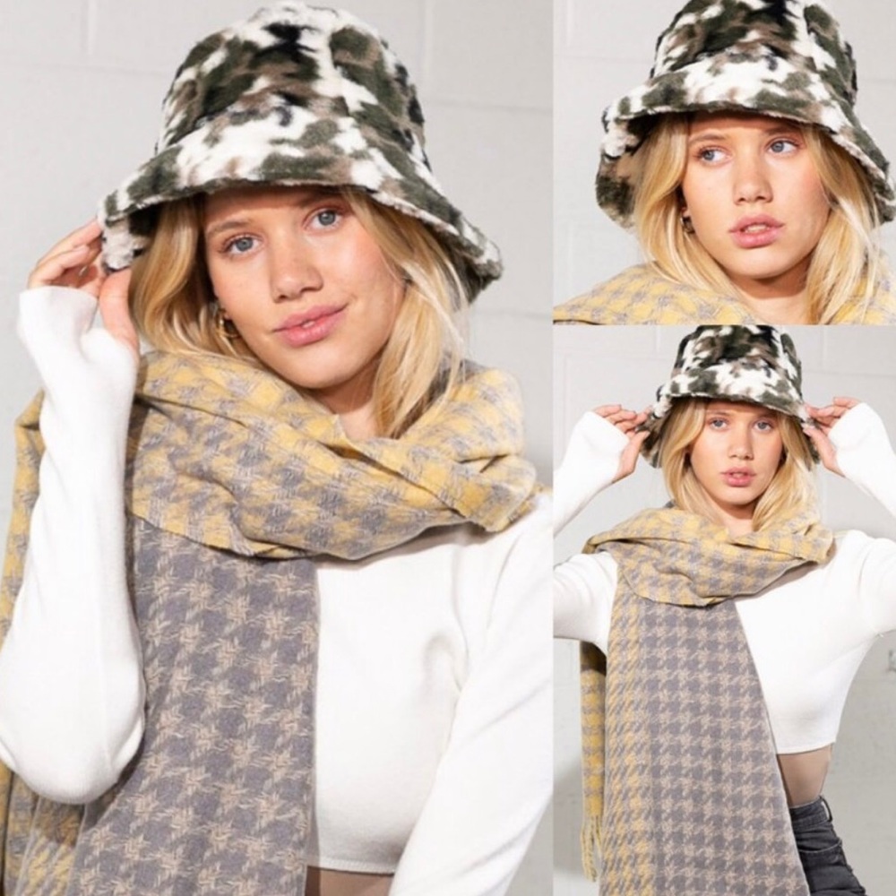 [New] Women's camo fur bucket hat - Picture 4 of 11